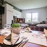 Haus Apartment *